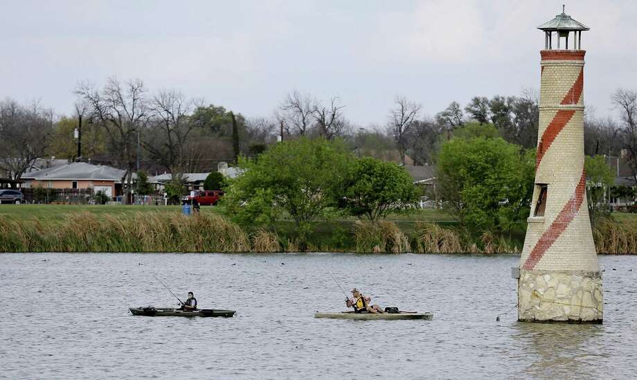 Woodlawn Lake Park